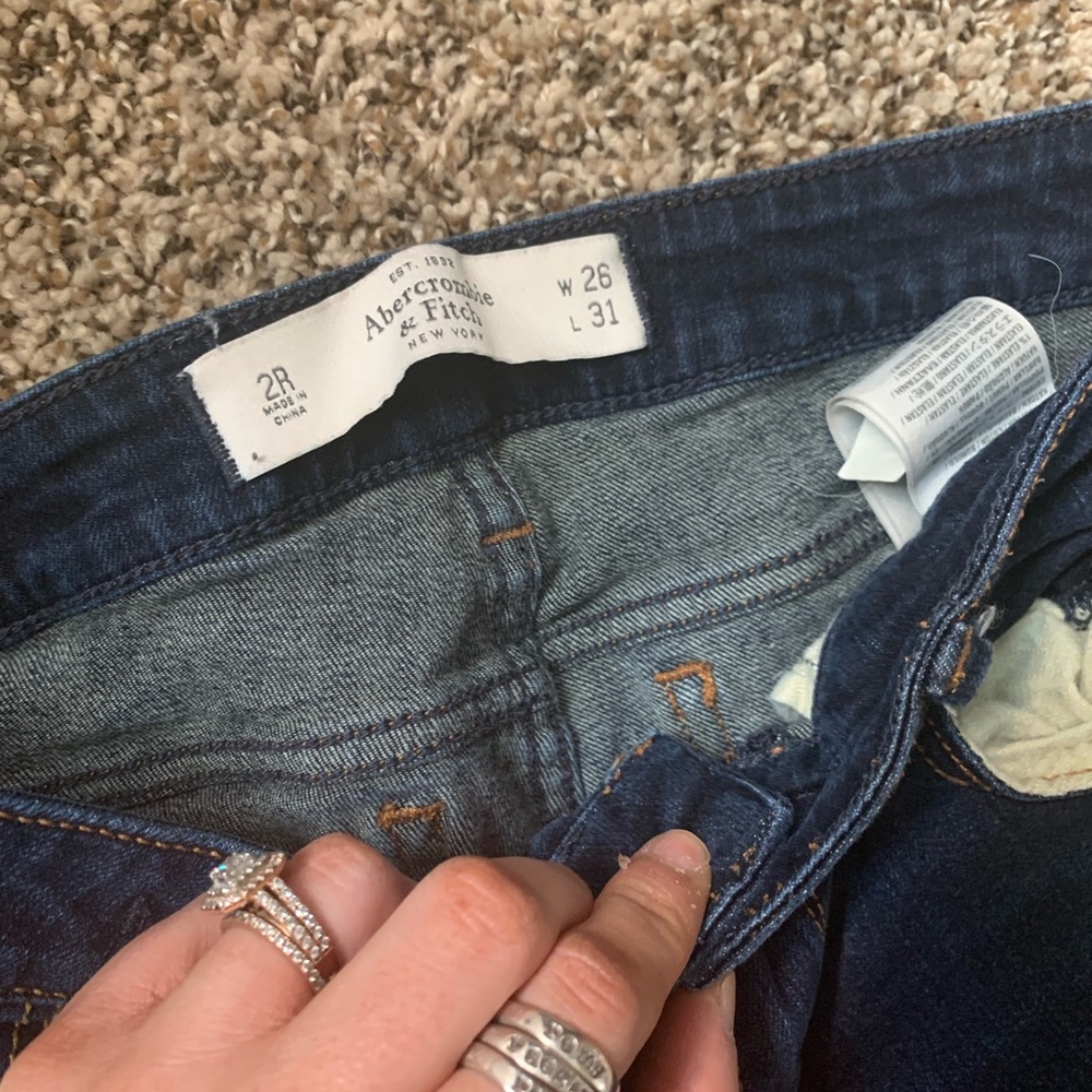 Abercrombie &  Fitch skinny jeans - Picture 3 of 4